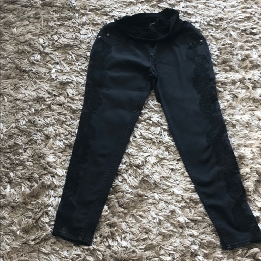 Maternity jeans